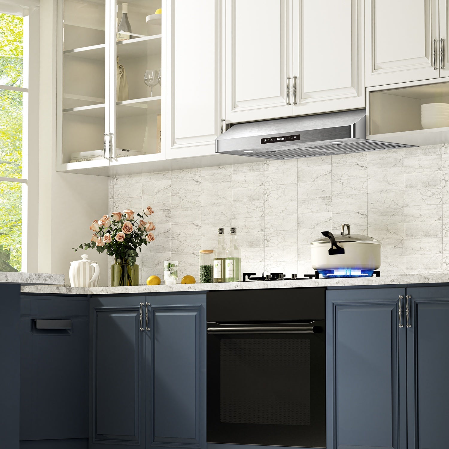 30" 900 CFM Ducted Under Cabinet Range Hood with Baffle Filter, LED Lights and Gesture Control in Stainless Steel